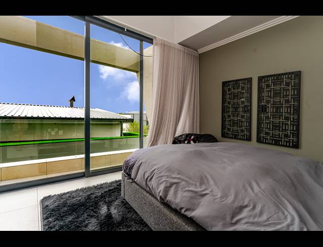 4 BEDROOM FREESTANDING FOR SALE IN HELDERFONTEIN ESTATE